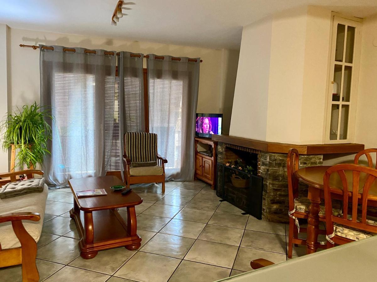 شقة La Fusteria Del Casat Sarroca de Bellera المظهر الخارجي الصورة