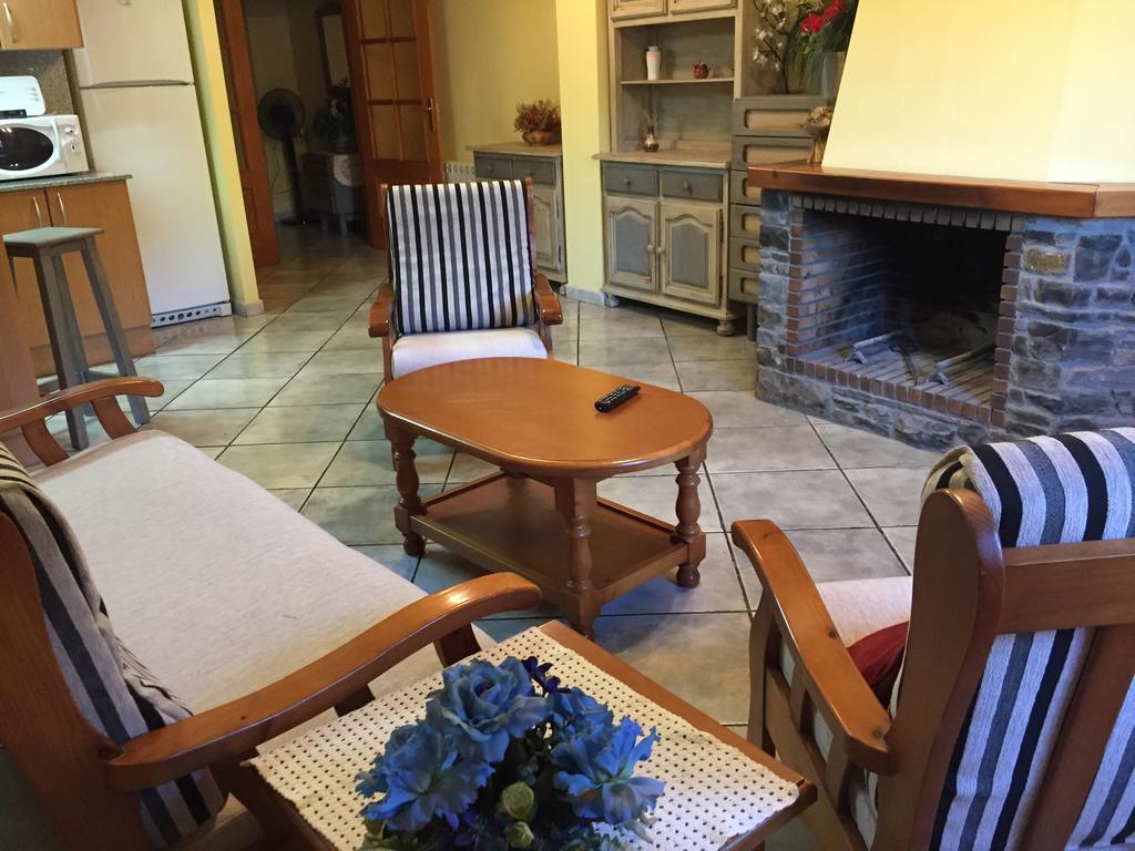 شقة La Fusteria Del Casat Sarroca de Bellera المظهر الخارجي الصورة